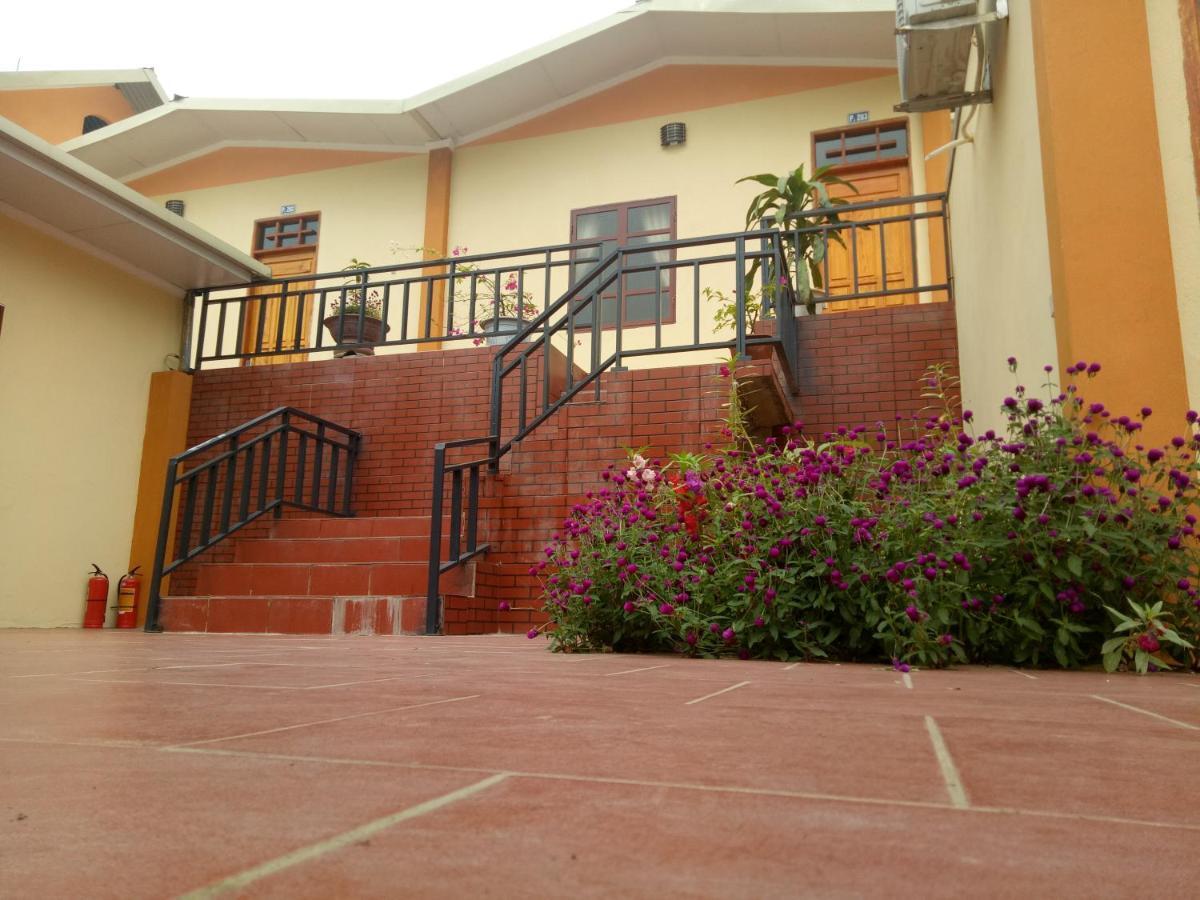 Hoa Lan Hotel Bac Kan Bagian luar foto
